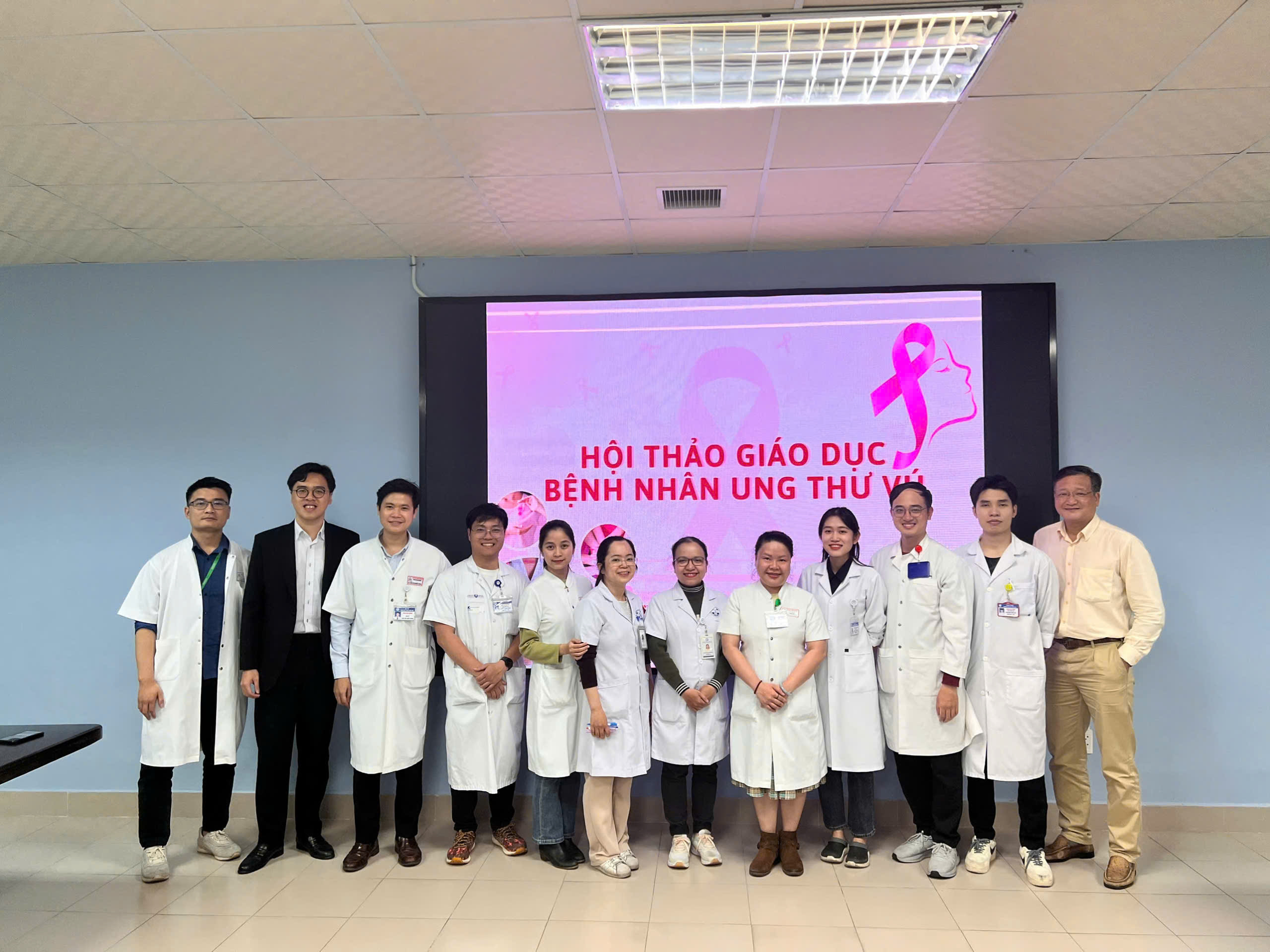 Hội thảo giáo dục bệnh nhân "Chăm sóc và Điều trị bệnh nhân Ung thư vú di căn"